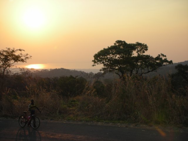ourfirstglimpseoflakamalawiknownaslakeniassainmozambiquetanzaniainmalawiwehadseenitintanzaniaamonthbefore.jpg