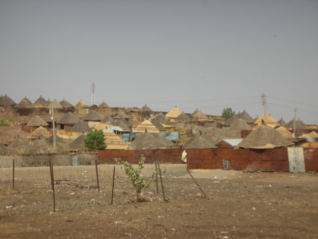 roundhousesarecommonneargedarefsudan.jpg